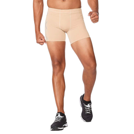 2XU Men Core Compression 1/2 Shorts Beige/Silver - The Marathon Shop 