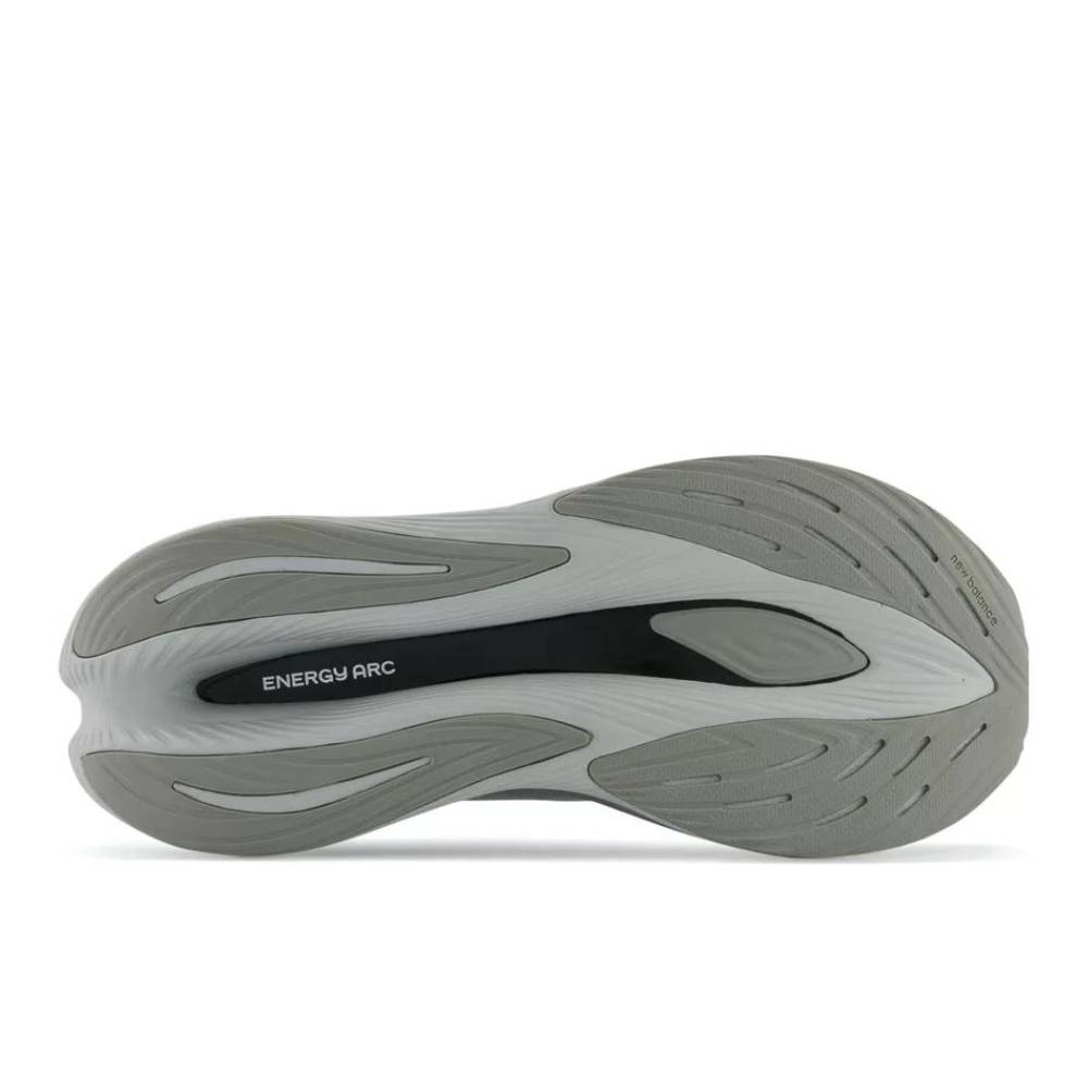 New Balance Men Fuelcell Supercomp Trainer - The Marathon Shop 