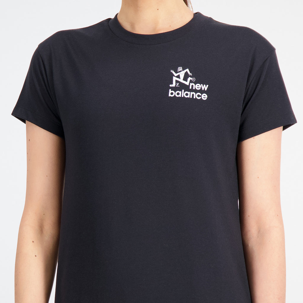 New Balance Women Accelerate Pacer Graphic Short Sleeve - The Marathon Shop 